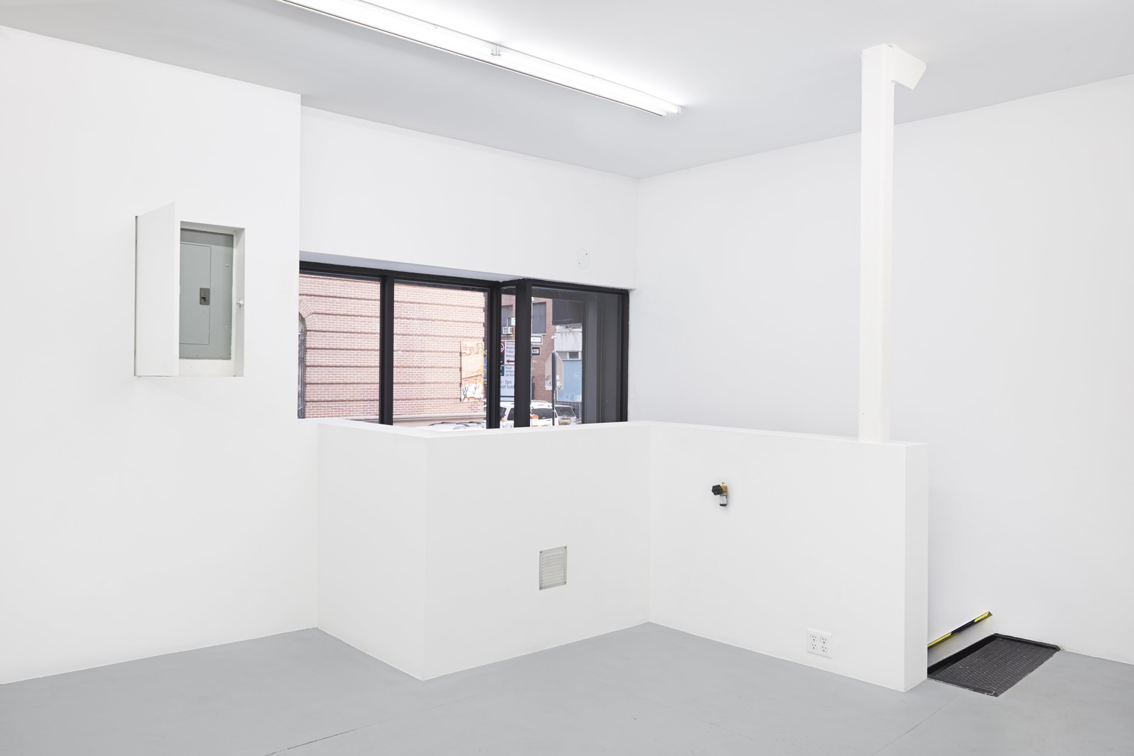 Installation view, Calculus of Negligence, Room East, New York, 2015