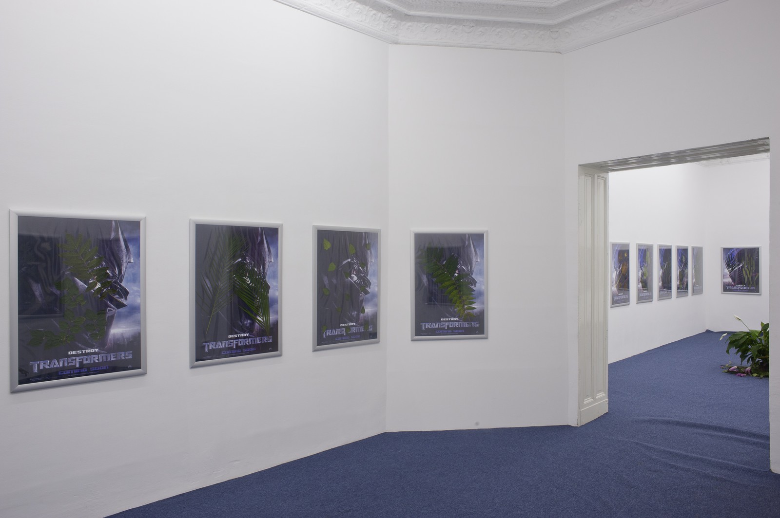 Installation view, Mainstream, Société, Berlin, 2011