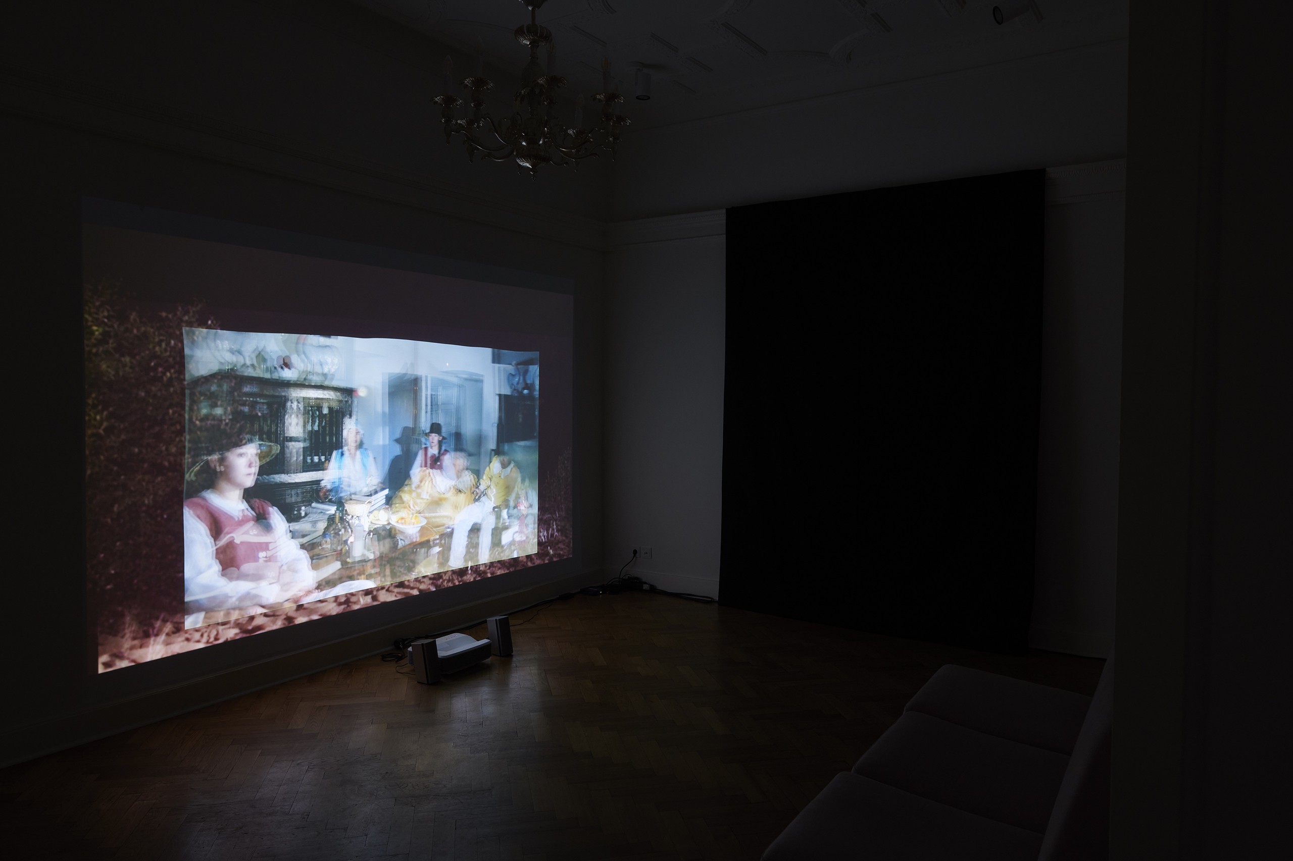 Installation view, Hive Mind, Société, Berlin, 2021