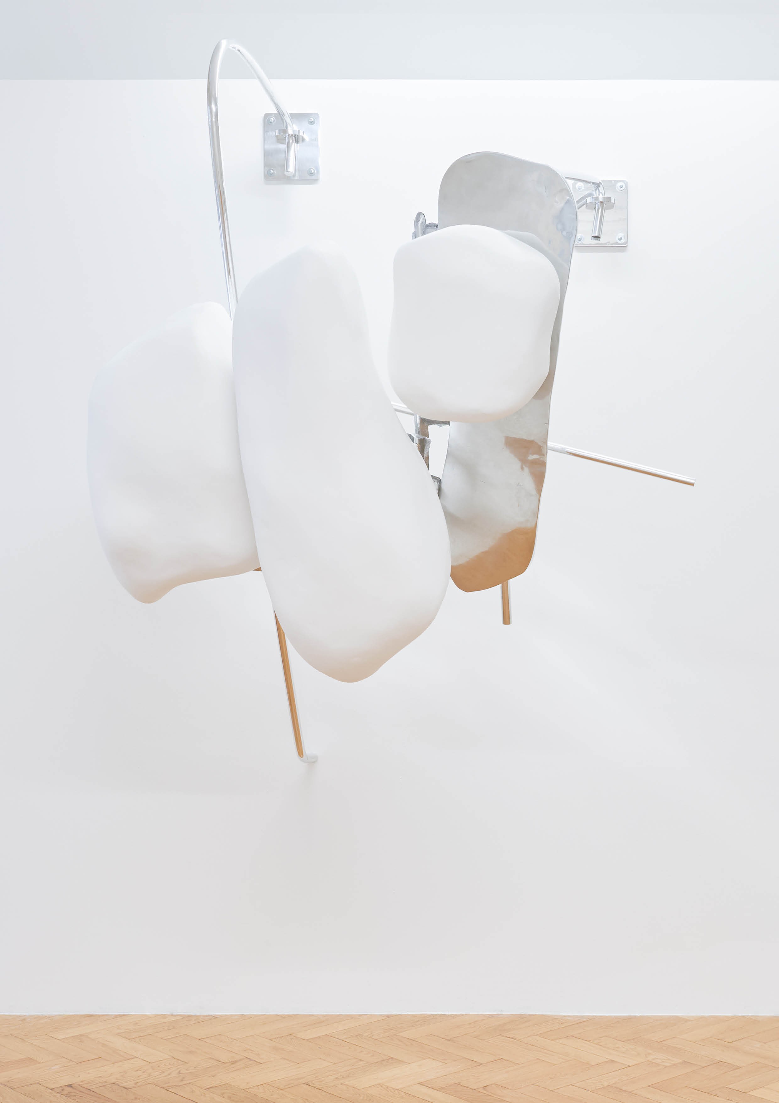 Nairy Baghramian, Scruff of the Neck (UR 3/4/5), 2016, cast and polished aluminum, polished aluminum rods, plaster, beeswax and rubber, 200 x 165 x 120 cm // 78 1/2 x 65 x 47 in