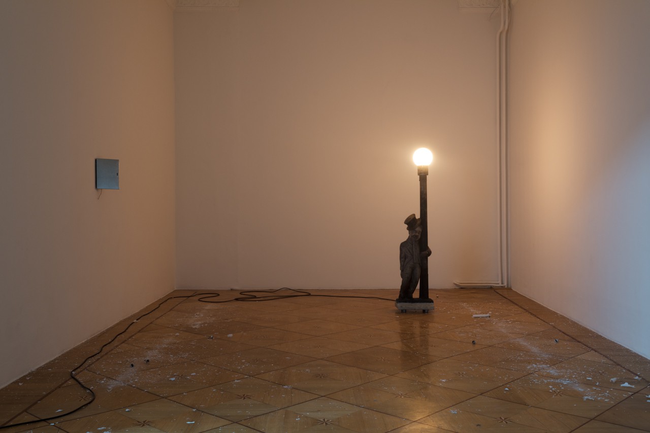Installation view, Bill Hayden, Public Relations, Société, Berlin, 2017