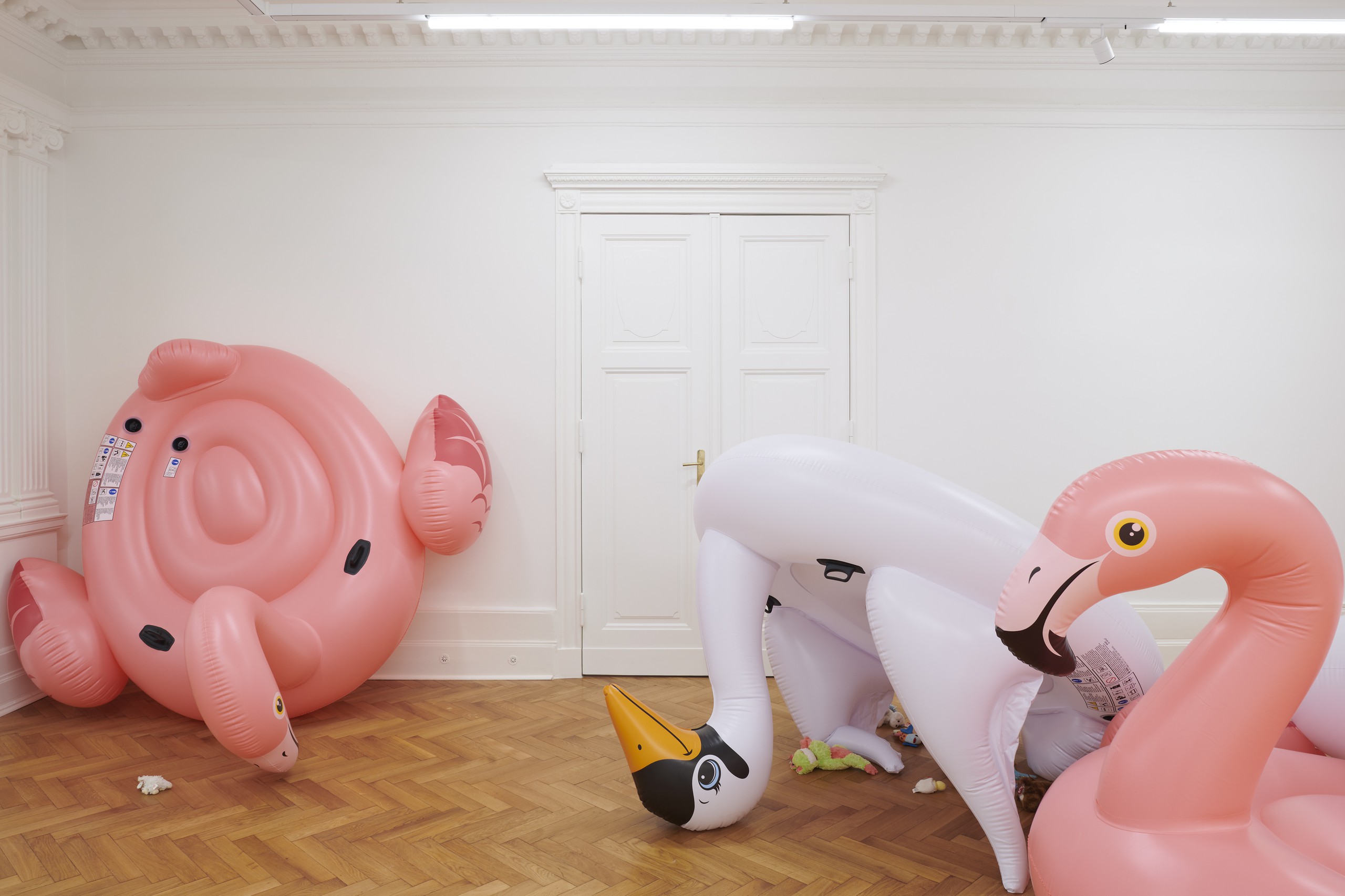 Installation view, eBay sculpture, Société, Berlin, 2020