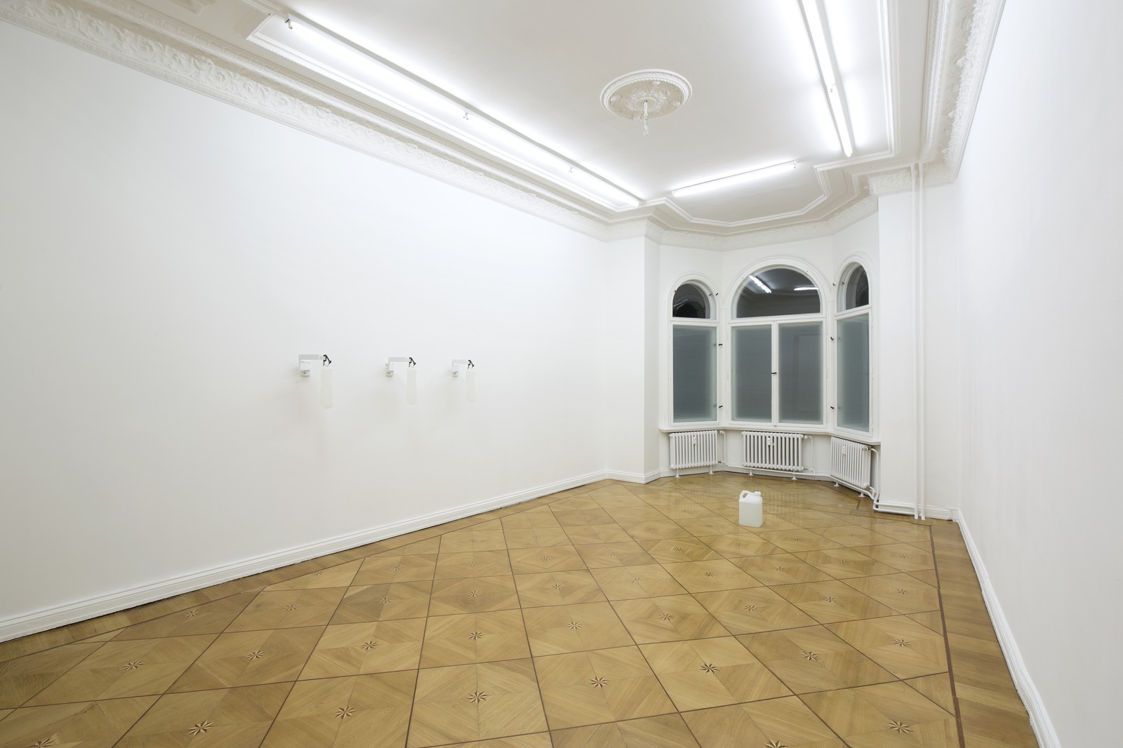 Installation view, Deformulation, Société, Berlin, 2015